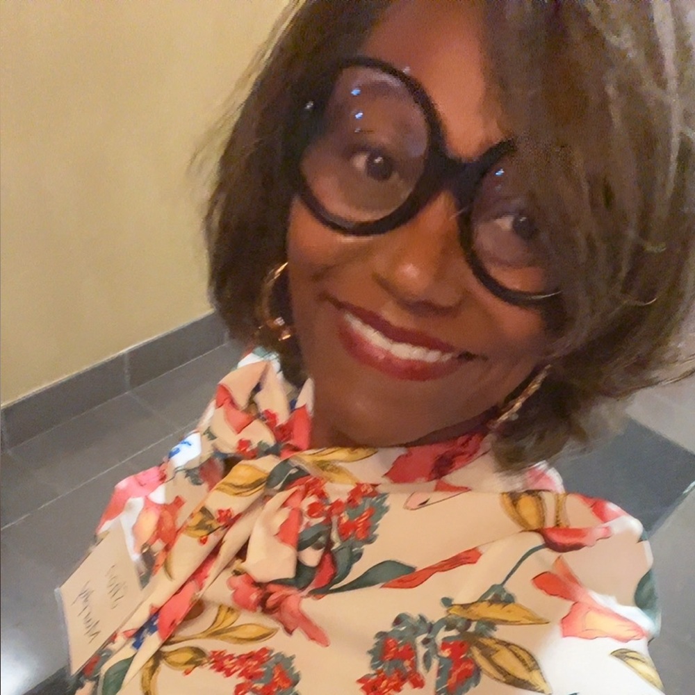 Meet your Posher, Shontell